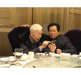 张东海艺术家之风采留影12