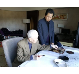 张东海艺术家之风采留影13