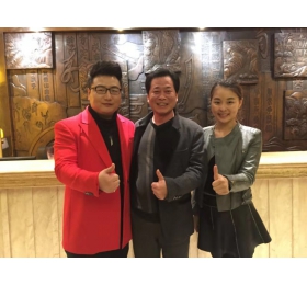 张东海艺术家之风采留影32