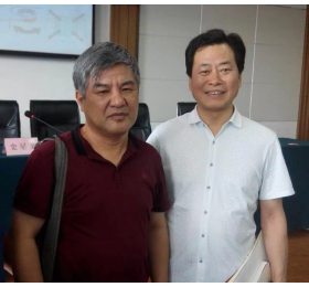 张东海艺术家之风采留影36